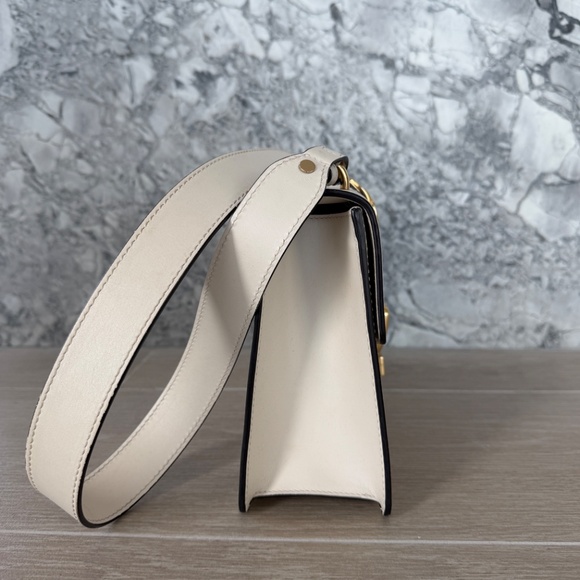 Gucci Sylvie Shoulder Bag Small - Picture 7 of 10